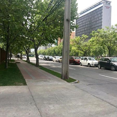 Mirando A Parque Arauco Apartment Santiago Luaran gambar