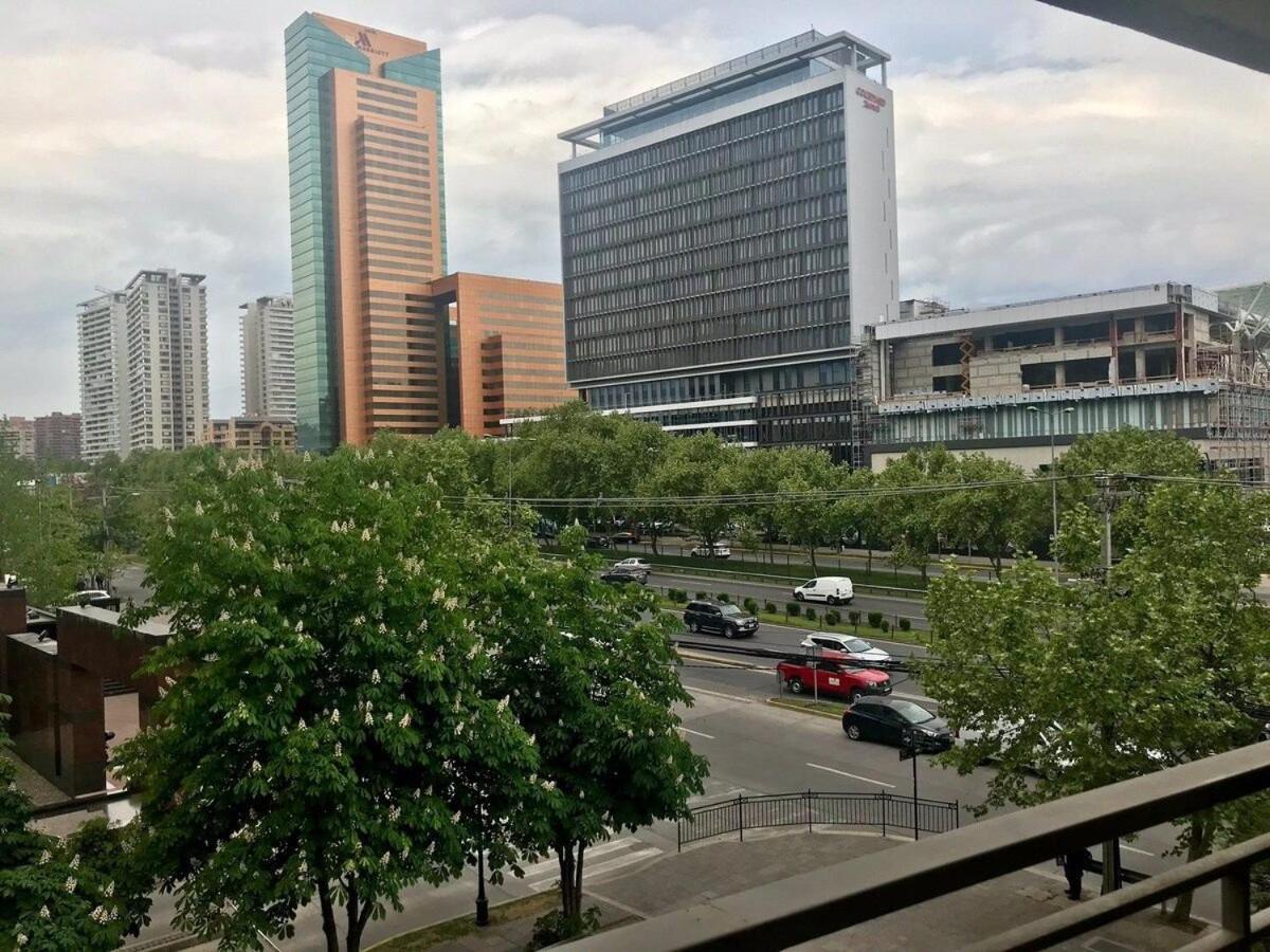 Mirando A Parque Arauco Apartment Santiago Luaran gambar
